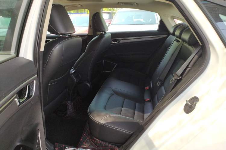 Used Geely Auto Emgrand GL 2019 1.4T Manual Elite Smart Edition Left Rear Seat
