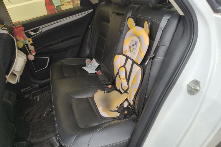 Used Geely Auto Emgrand GL 2019 1.4T CVT Elite Smart Edition Left Rear Seat