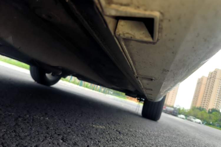 Used Geely Auto Emgrand GL 2019 1.4T CVT Elite Smart Edition Left Side Sill