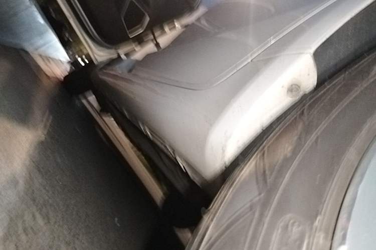 Used Geely Auto Emgrand GL 2019 1.4T Manual Elite Smart Edition Left Side Sill