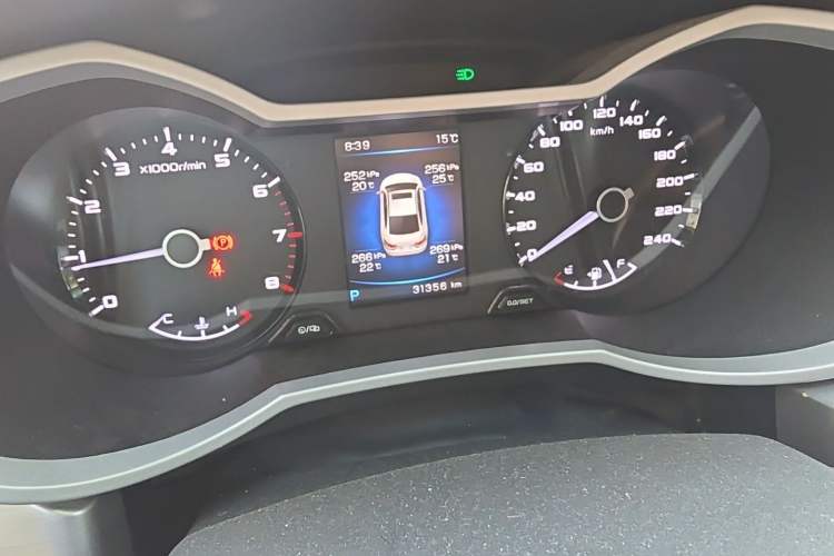 Used Geely Auto Emgrand GL 2019 1.4T CVT Elite Smart Edition Odometer Close Up