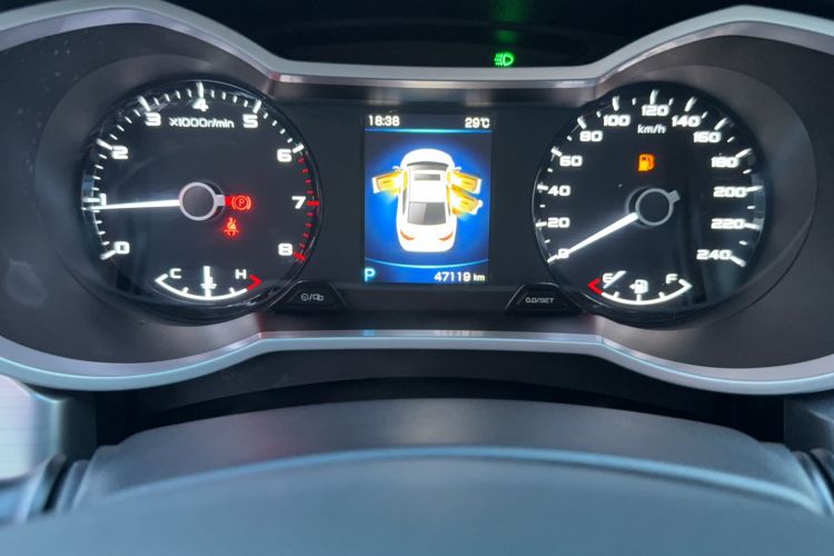 Used Geely Auto Emgrand GL 2019 1.4T CVT Prestige Smart Edition Odometer Close Up