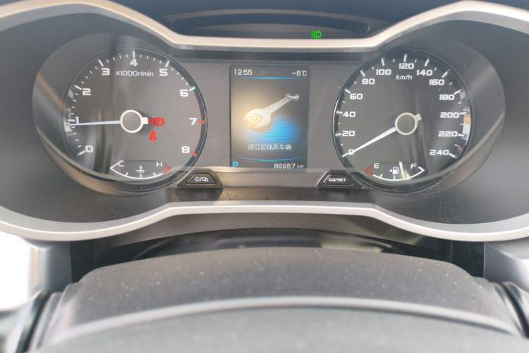 Used Geely Auto Emgrand GL 2019 1.4T CVT Elite Smart Edition Odometer Close Up
