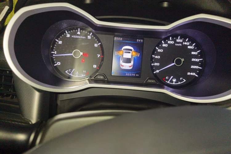 Used Geely Auto Emgrand GL 2019 1.4T CVT Prestige Smart Edition Odometer Close Up