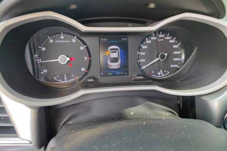 Used Geely Auto Emgrand GL 2019 1.4T CVT Elite Smart Edition Odometer Close Up