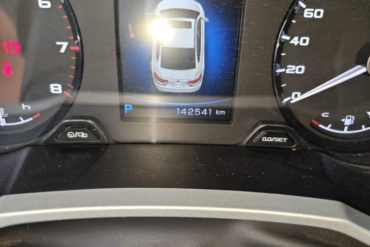 Used Geely Auto Emgrand GL 2019 1.4T CVT Elite Smart Edition Odometer Close Up