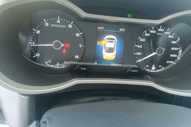 Used Geely Auto Emgrand GL 2019 1.4T CVT Elite Smart Edition Odometer Close Up