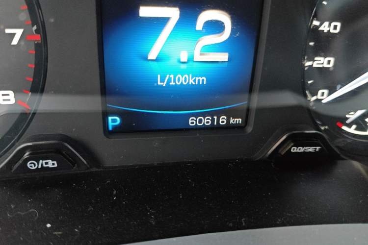 Used Geely Auto Emgrand GL 2019 1.4T CVT Elite Smart Edition Odometer Close Up