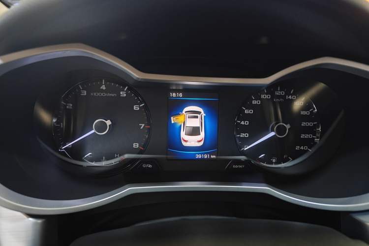 Used Geely Auto Emgrand GL 2019 1.4T CVT Elite Smart Edition Odometer Close Up