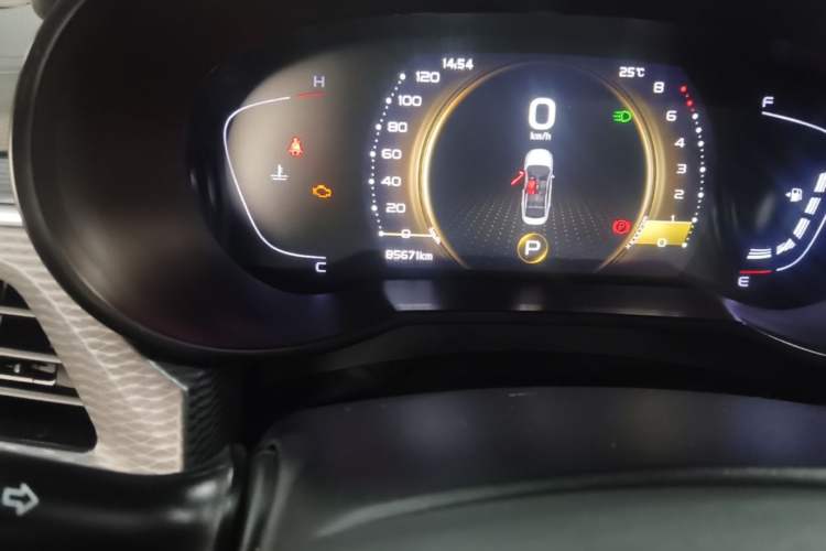 Used Geely Auto Emgrand GL 2019 1.4T CVT Elite Smart Edition Odometer Close Up