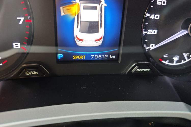 Used Geely Auto Emgrand GL 2019 1.4T CVT Elite Smart Edition Odometer Close Up