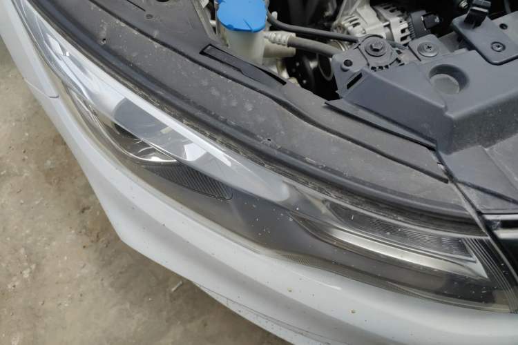 Used Geely Auto Emgrand GL 2019 1.4T Manual Elite Smart Edition Right Front Headlight