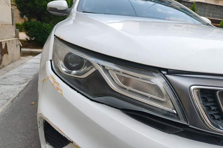Used Geely Auto Emgrand GL 2019 1.8L DCT Elite Smart Edition Right Front Headlight