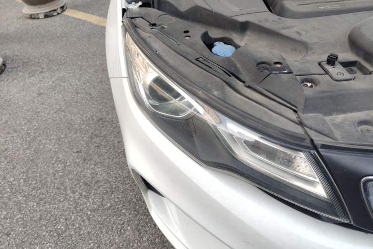 Used Geely Auto Emgrand GL 2019 1.4T CVT Elite Smart Edition Right Front Headlight