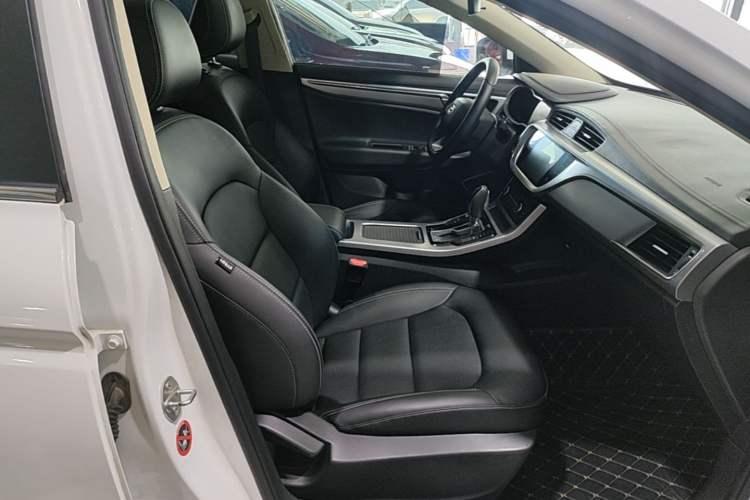 Used Geely Auto Emgrand GL 2019 1.4T CVT Elite Smart Edition Right Front Seat