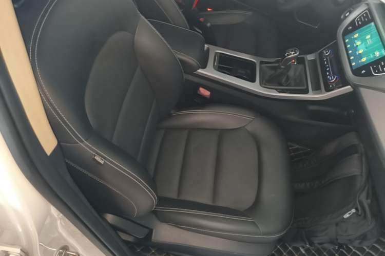 Used Geely Auto Emgrand GL 2019 1.4T Manual Elite Smart Edition Right Front Seat