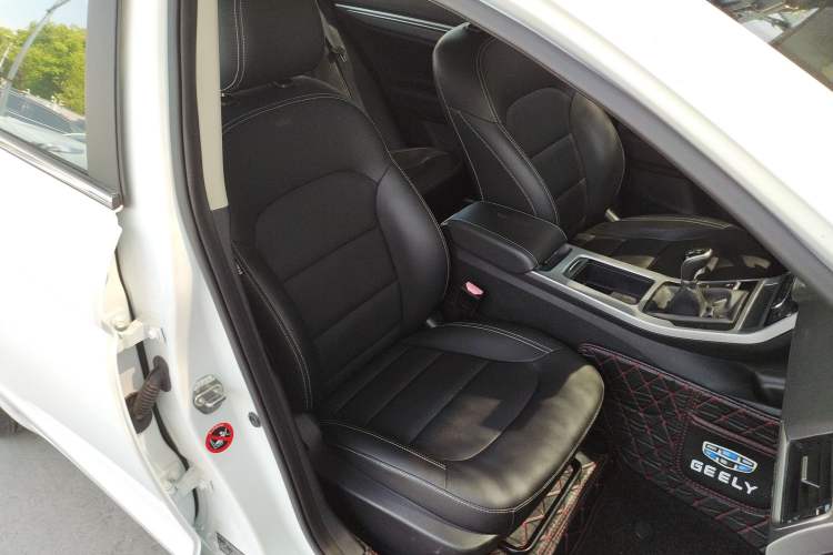 Used Geely Auto Emgrand GL 2019 1.4T Manual Elite Smart Edition Right Front Seat