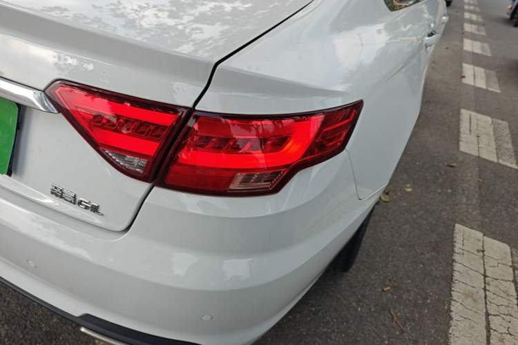 Used Geely Auto Emgrand GL 2019 1.4T CVT Elite Smart Edition Right Rear Taillight