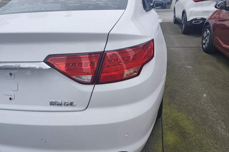 Used Geely Auto Emgrand GL 2019 1.4T CVT Elite Smart Edition Right Rear Taillight
