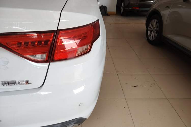 Used Geely Auto Emgrand GL 2019 1.5T DCT Elite Smart Edition Right Rear Taillight