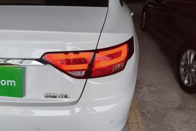 Used Geely Auto Emgrand GL 2019 1.4T Manual Elite Smart Edition Right Rear Taillight