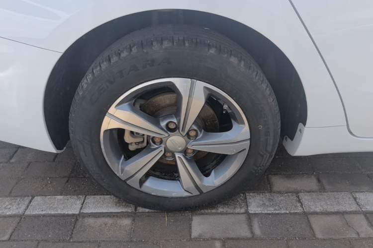 Used Geely Auto Emgrand GL 2019 1.4T CVT Elite Smart Edition Right Rear Wheel Hub