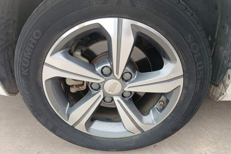 Used Geely Auto Emgrand GL 2019 1.5T DCT Elite Smart Edition Right Rear Wheel Hub