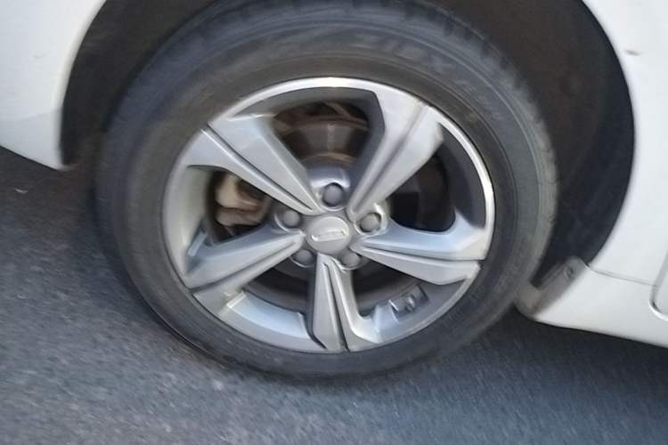 Used Geely Auto Emgrand GL 2019 1.4T Manual Elite Smart Edition Right Rear Wheel Hub