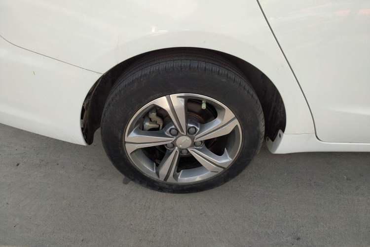 Used Geely Auto Emgrand GL 2019 1.4T Manual Elite Smart Edition Right Rear Wheel Hub