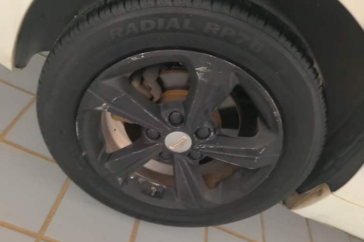 Used Geely Auto Emgrand GL 2019 1.4T CVT Elite Smart Edition Right Rear Wheel Hub