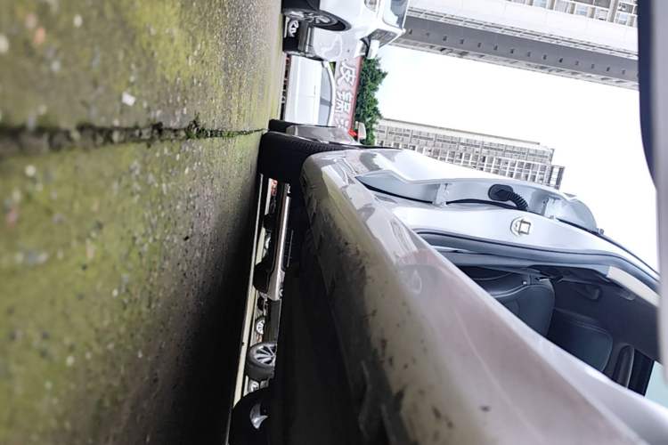 Used Geely Auto Emgrand GL 2019 1.4T CVT Elite Smart Edition Right Side Sill