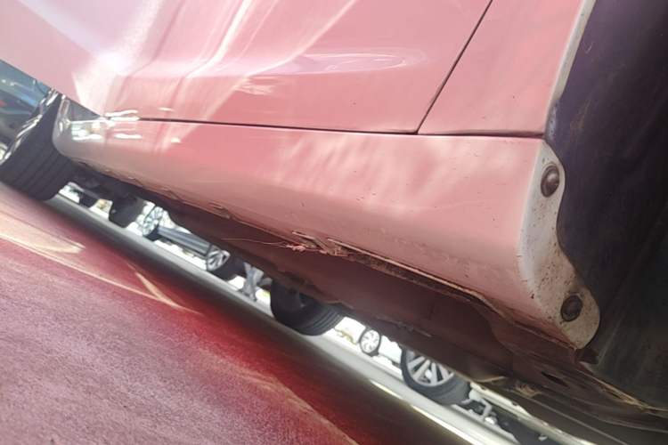Used Geely Auto Emgrand GL 2019 1.4T CVT Prestige Smart Edition Right Side Sill