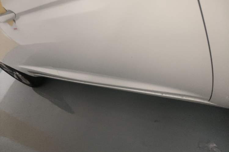 Used Geely Auto Emgrand GL 2019 1.4T CVT Elite Smart Edition Right Side Sill