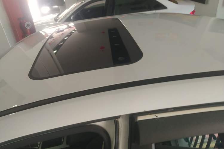 Used Geely Auto Emgrand GL 2019 1.4T CVT Elite Smart Edition Roof