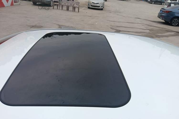 Used Geely Auto Emgrand GL 2019 1.5T DCT Elite Smart Edition Roof