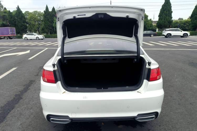 Used Geely Auto Emgrand GL 2019 1.4T CVT Elite Smart Edition Trunk