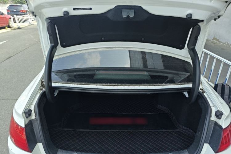 Used Geely Auto Emgrand GL 2019 1.4T CVT Elite Smart Edition Trunk