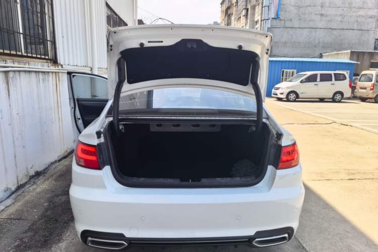 Used Geely Auto Emgrand GL 2019 1.4T CVT Elite Smart Edition Trunk