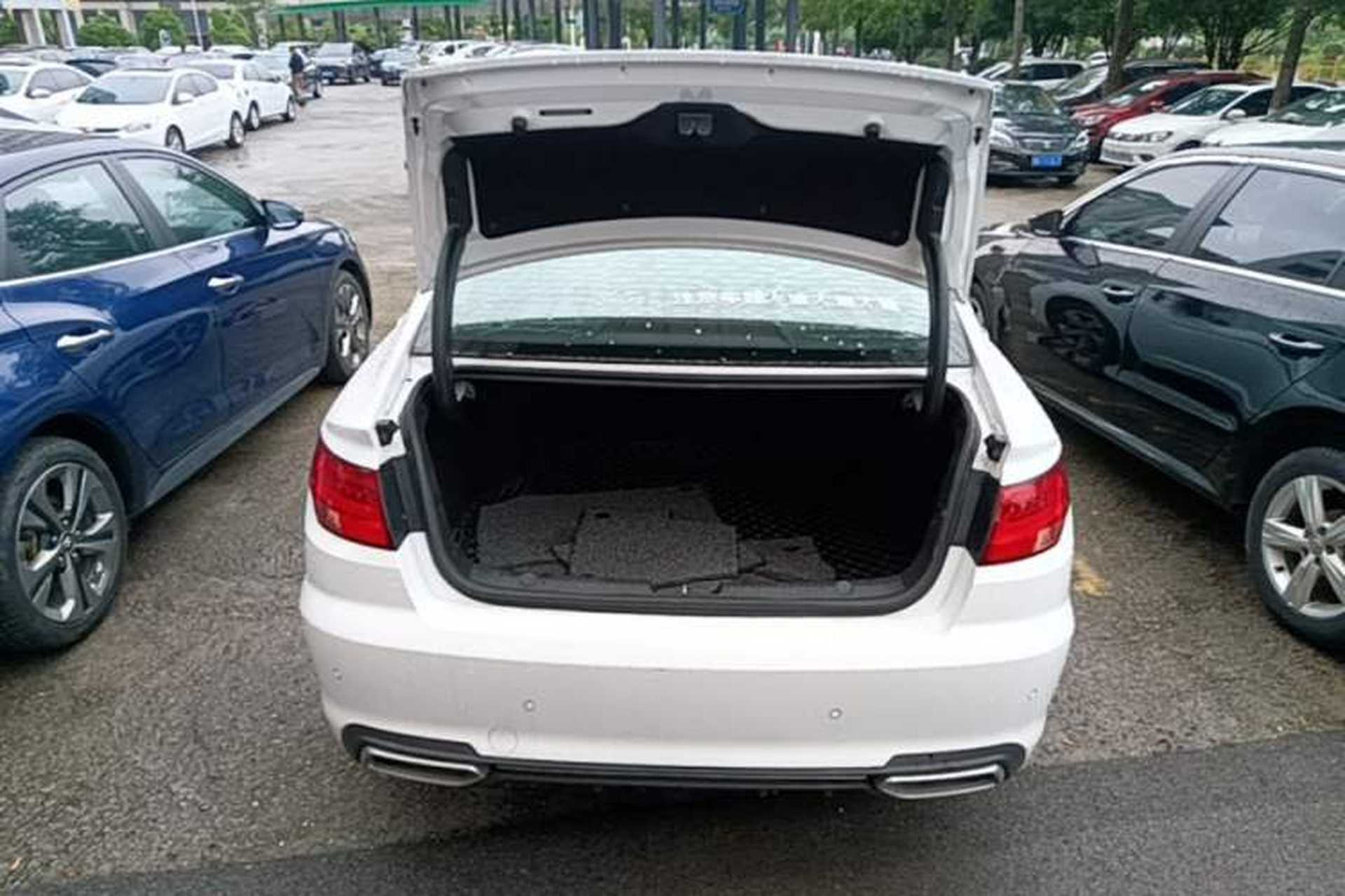 Used Geely Auto Emgrand GL 2019 1.4T CVT Elite Smart Edition Trunk