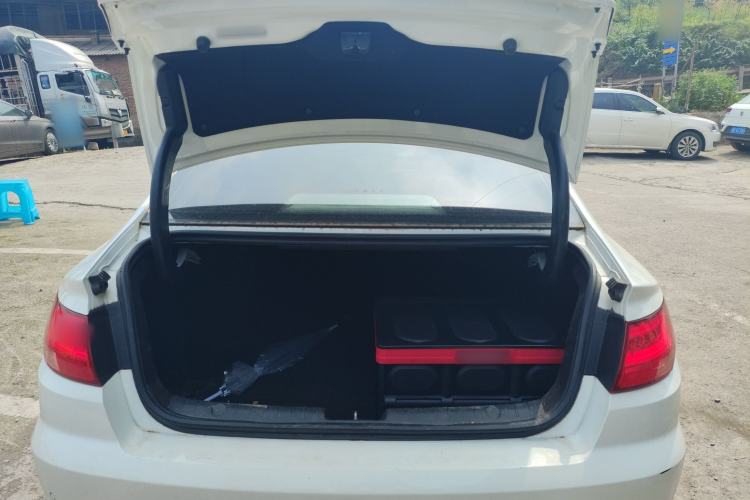 Used Geely Auto Emgrand GL 2019 1.5T DCT Elite Smart Edition Trunk