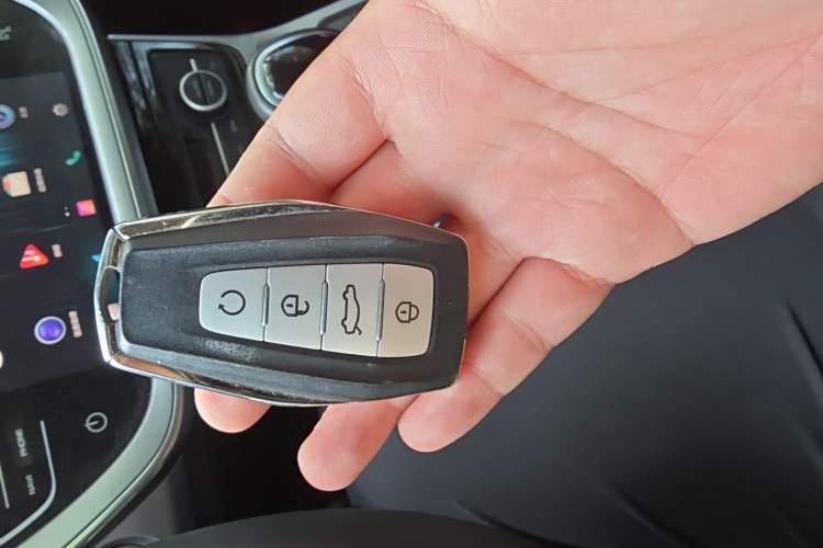 Used Geely Auto Emgrand GL 2019 1.4T CVT Elite Smart Edition Vehicle Key