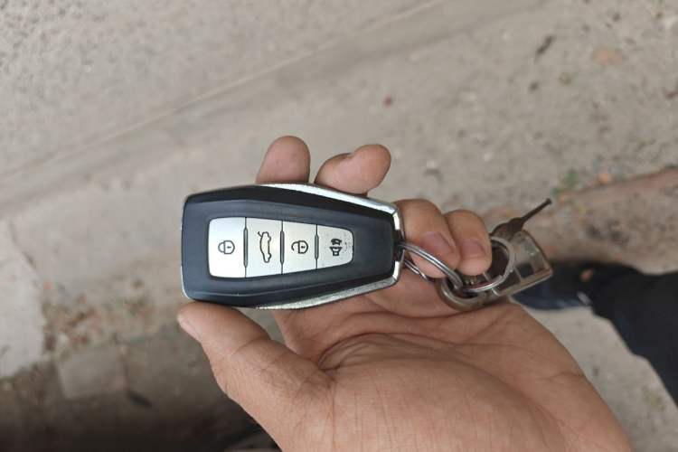 Used Geely Auto Emgrand GL 2019 1.4T Manual Elite Smart Edition Vehicle Key
