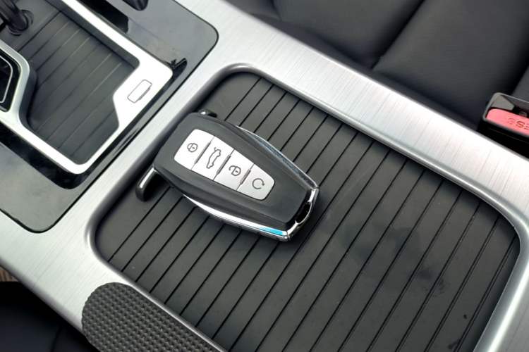 Used Geely Auto Emgrand GL 2019 1.4T CVT Elite Smart Edition Vehicle Key