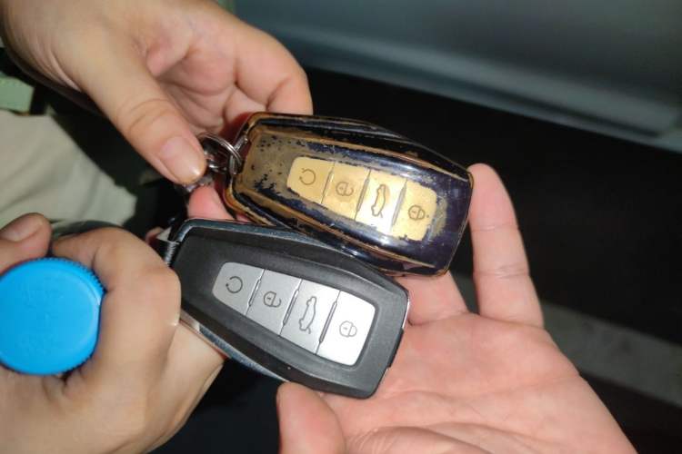 Used Geely Auto Emgrand GL 2019 1.4T CVT Elite Smart Edition Vehicle Key