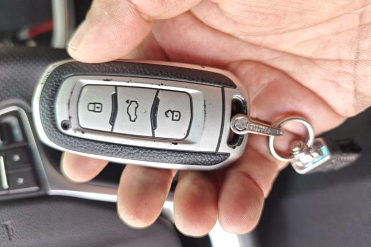 Used Geely Auto Emgrand GL 2019 1.4T CVT Elite Smart Edition Vehicle Key