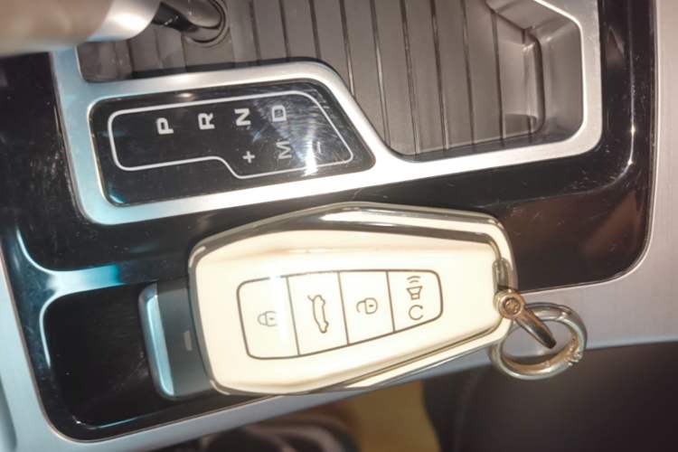 Used Geely Auto Emgrand GL 2019 1.4T CVT Elite Smart Edition Vehicle Key