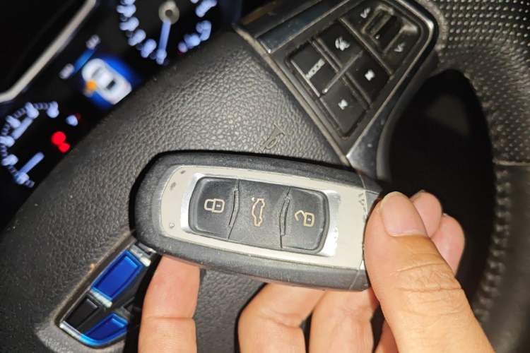 Used Geely Auto Emgrand GL 2019 1.4T CVT Prestige Smart Edition Vehicle Key