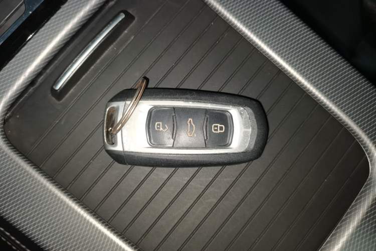 Used Geely Auto Emgrand GL 2019 1.4T CVT Elite Smart Edition Vehicle Key