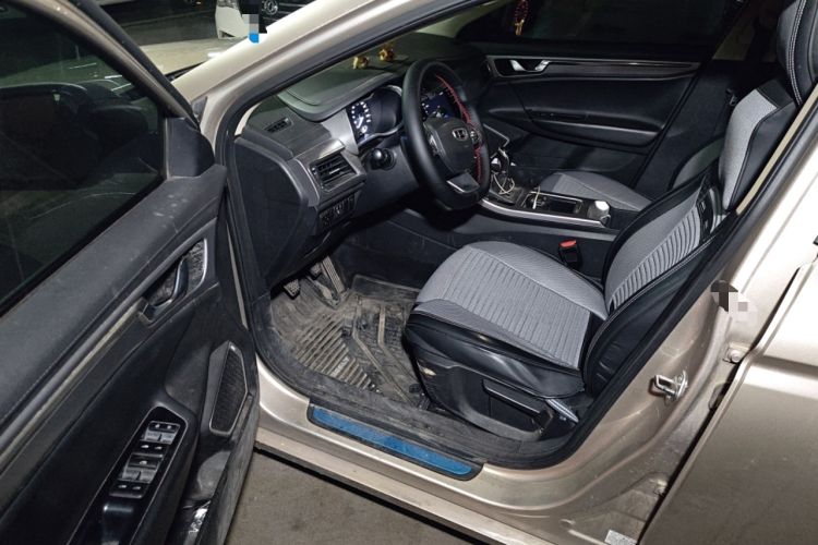 Used Geely Auto Emgrand GL 2019 1.4T Manual Elite Smart Edition Driver Seat