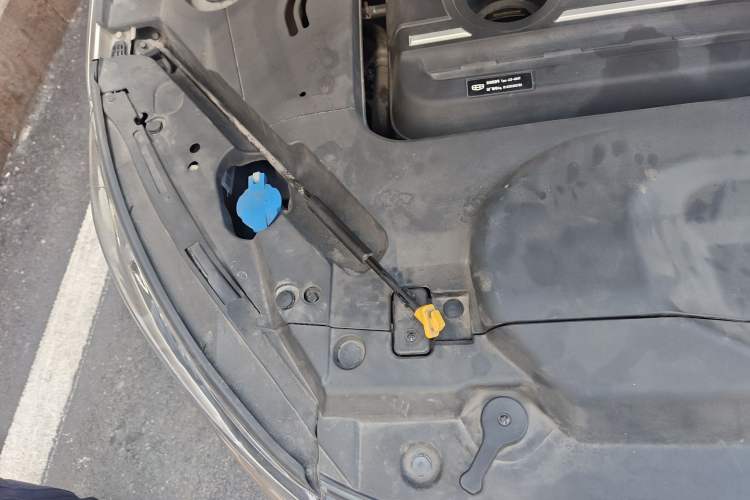 Used Geely Auto Emgrand GL 2019 1.4T CVT Elite Smart Edition Engine Bay Right